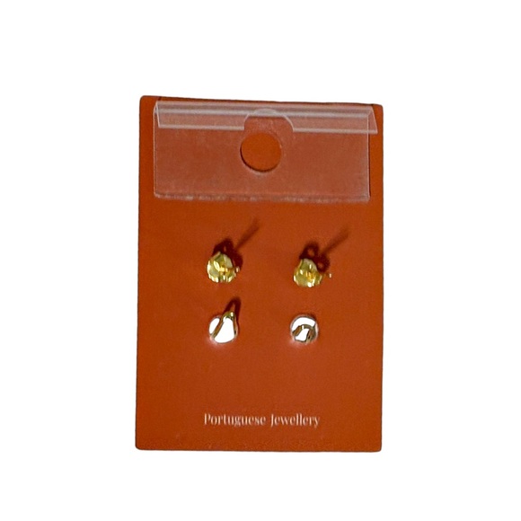 Raizes Portuguese Jewelry 925 Mother of Pearl Flower Earrings - Picture 4 of 5